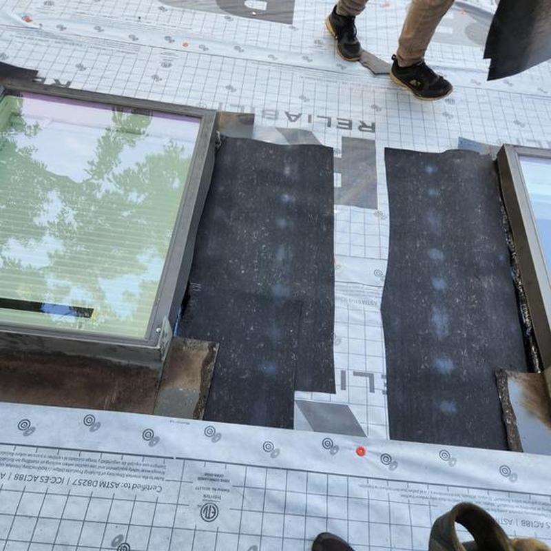 Skylight flashing with ice and water shield installation