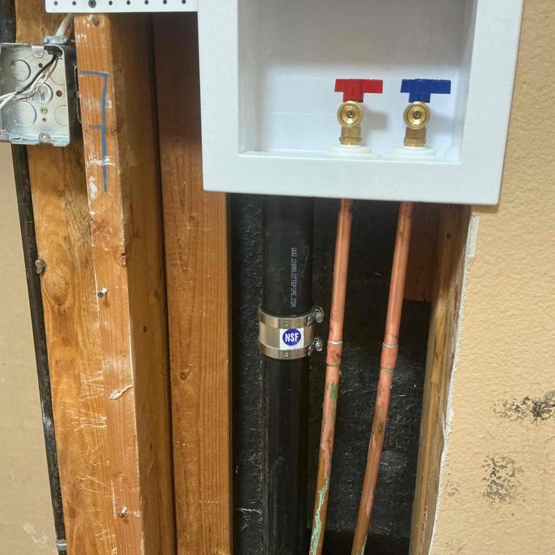Washer valve box with hot and cold shutoff valves