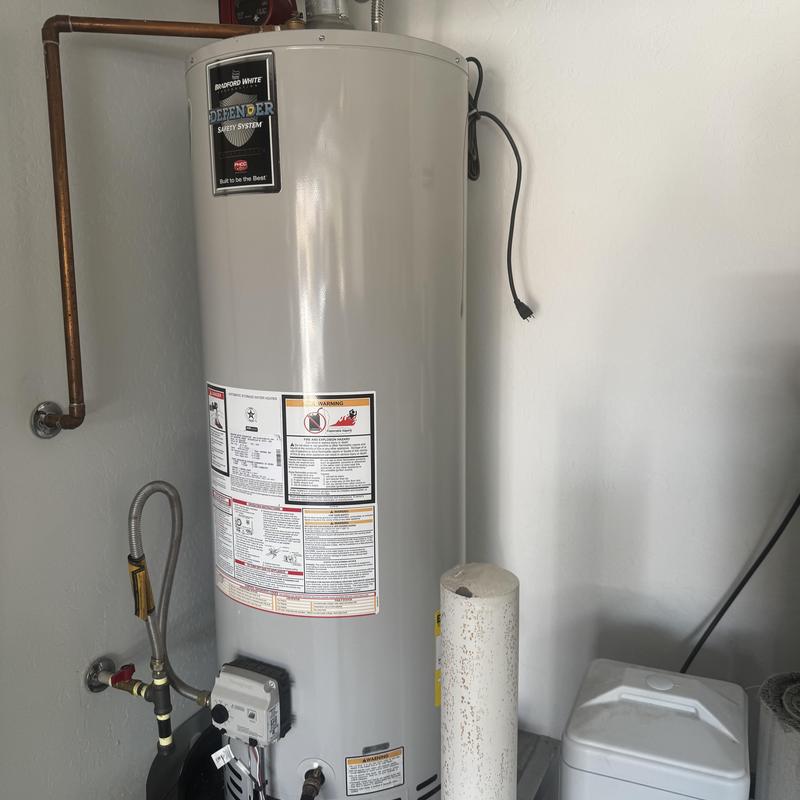Bradford White 40-gallon gas water heater installation