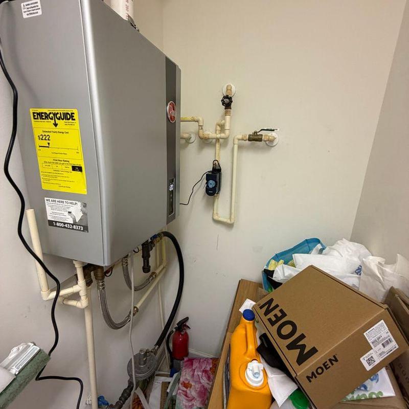 Moen Flo water detection device installed on water main
