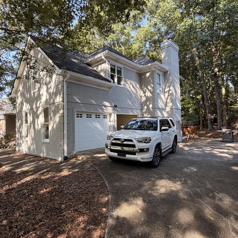 Timberline HDZ shingle roof with new exterior paint