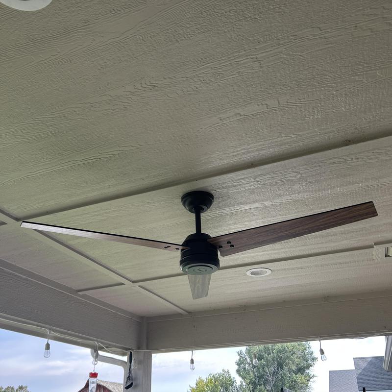 Exterior ceiling fan tied into patio can light power