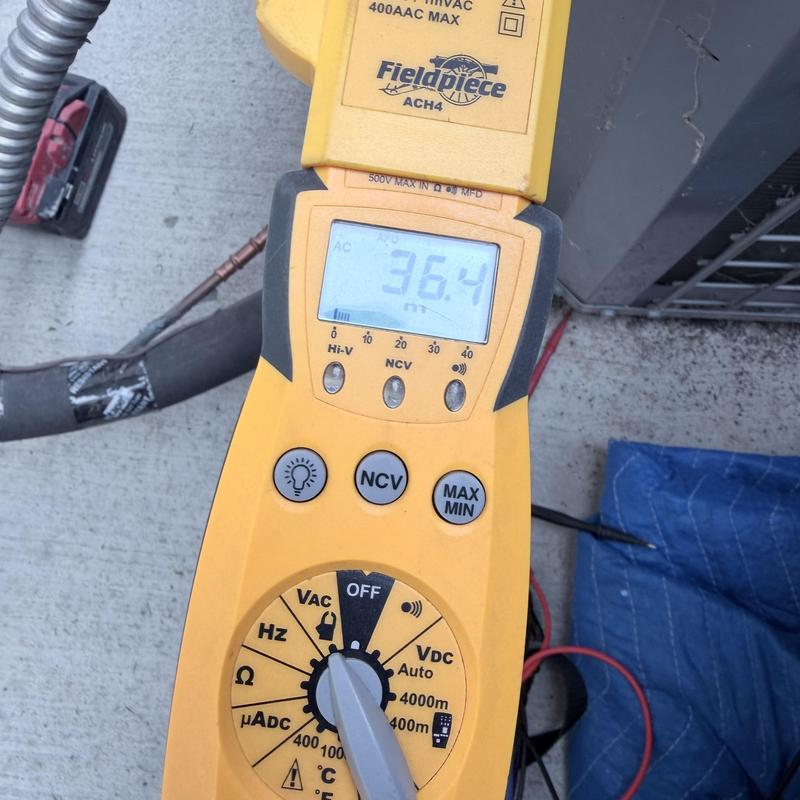 HVAC electrical voltage testing with Fieldpiece meter HVAC electrical voltage testing with Fieldpiece meter