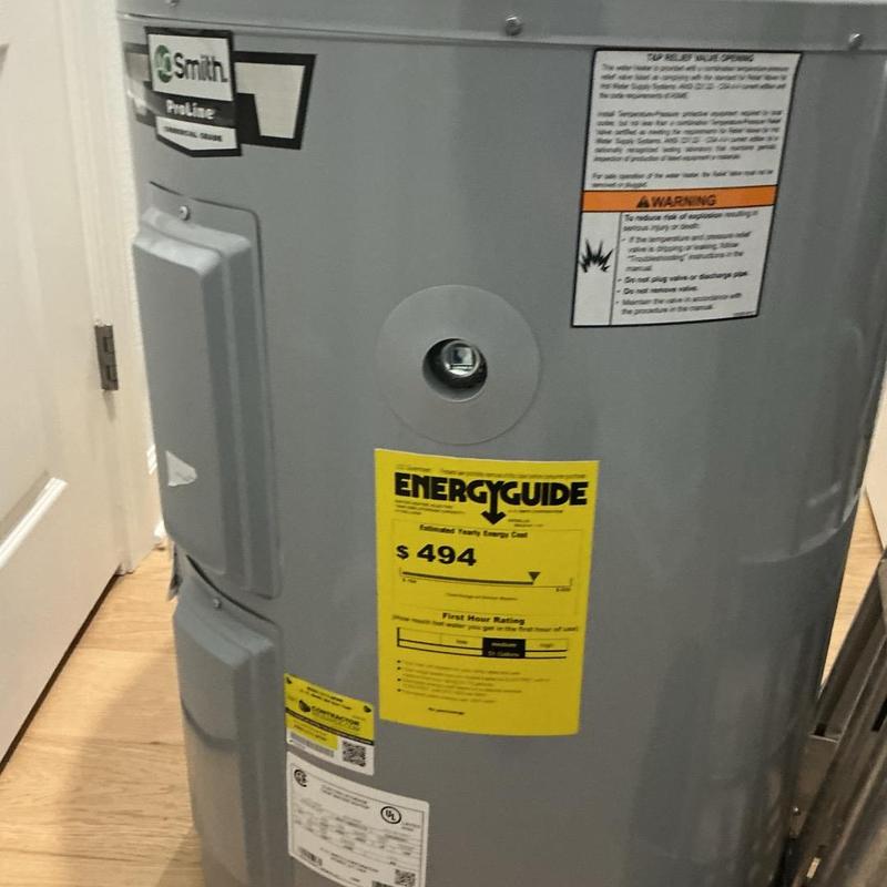 40 gallon water heater with EnergyGuide label 40 gallon water heater with EnergyGuide label