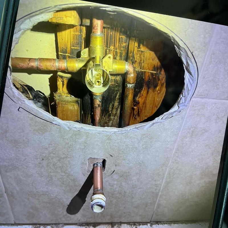 Shower valve and copper plumbing in wall cavity