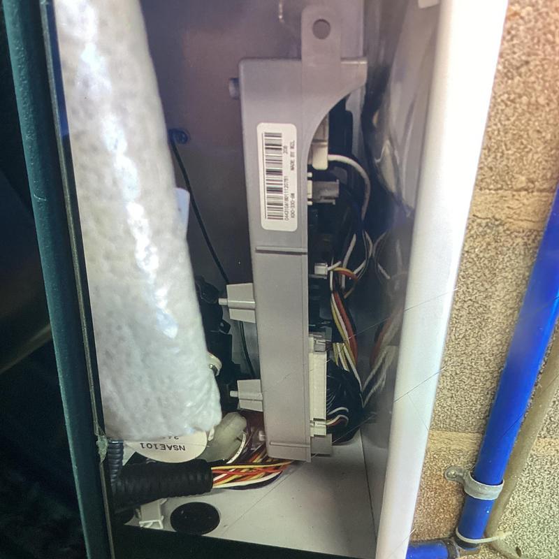 Water heater control board and wiring assembly