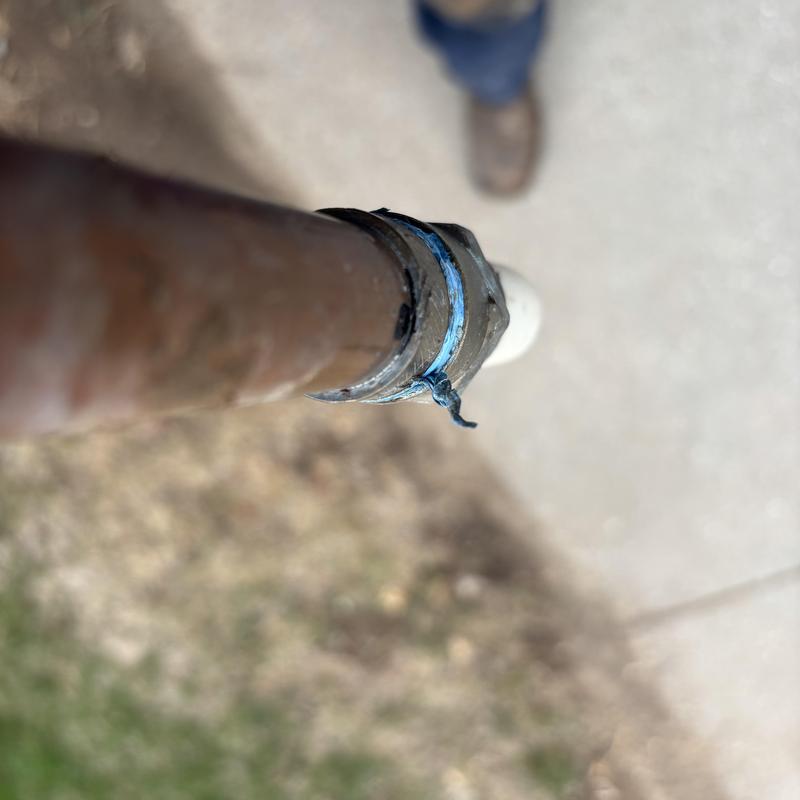 Hose bib connection with plumber’s tape on pipe Hose bib connection with plumber’s tape on pipe