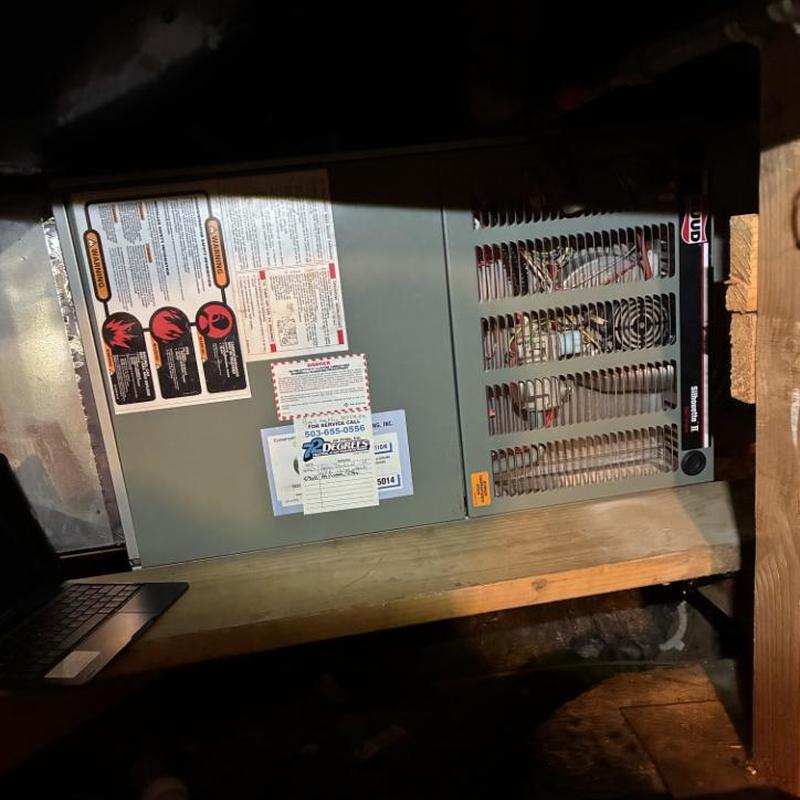 Gas furnace unit with service and safety inspection Gas furnace unit with service and safety inspection