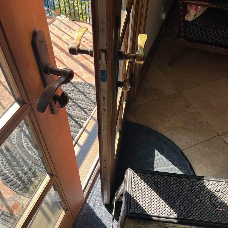 Multipoint lock mechanism on wooden door replacement Multipoint lock mechanism on wooden door replacement