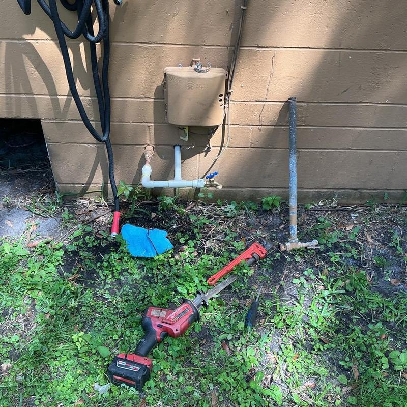 CPVC piping and new hose Bibb installation outdoors