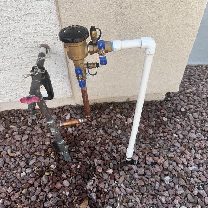 Pressure vacuum breaker with irrigation piping installation Pressure vacuum breaker with irrigation piping installation
