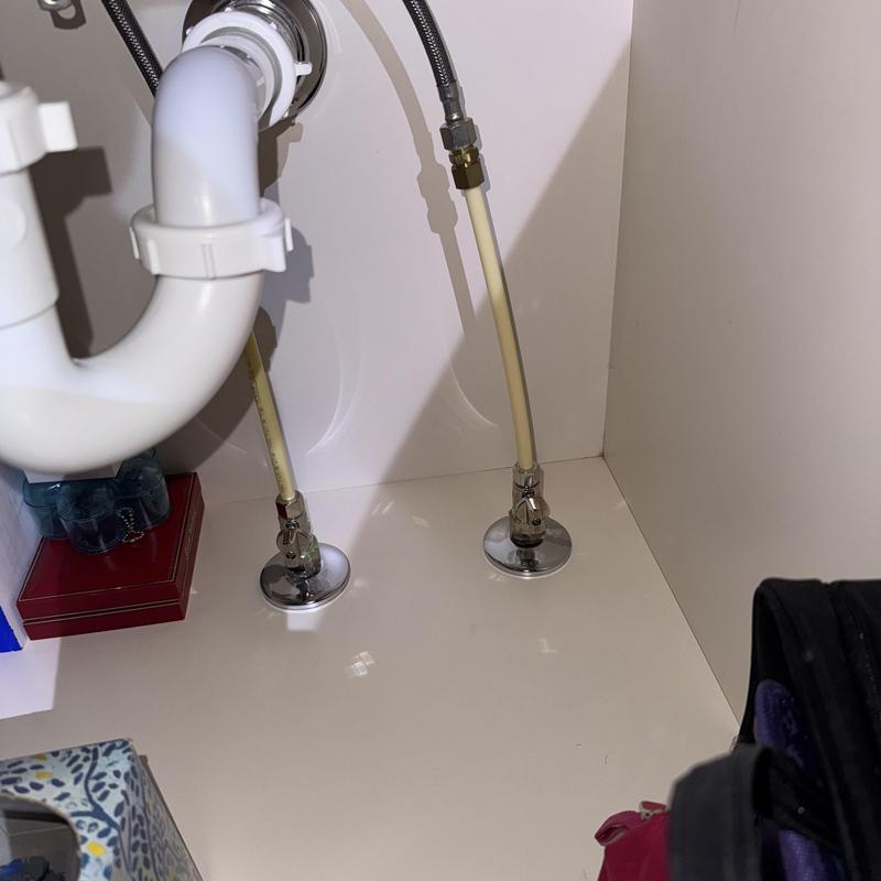 Frozen shutoff valves under bathroom sink Frozen shutoff valves under bathroom sink