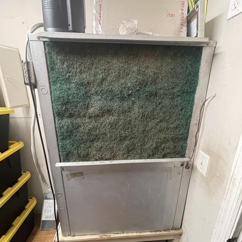 Water source heat pump with dirty filter panel Water source heat pump with dirty filter panel