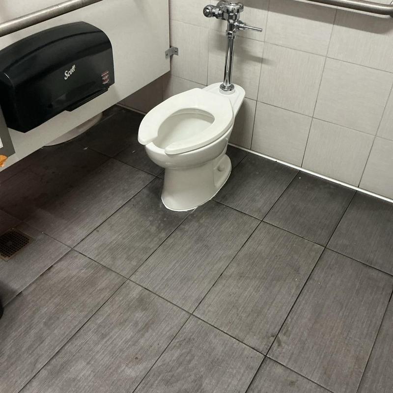 Commercial toilet with flush valve installation Commercial toilet with flush valve installation