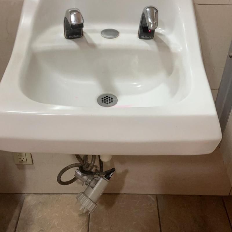 Sloan dual sensor faucet and soap dispenser with drain