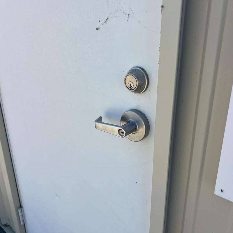 Commercial door locks with rekeyed cylinders in Tulsa Commercial door locks with rekeyed cylinders in Tulsa