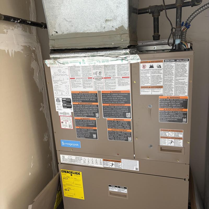 Magic Pack HVAC unit with duct connections Magic Pack HVAC unit with duct connections
