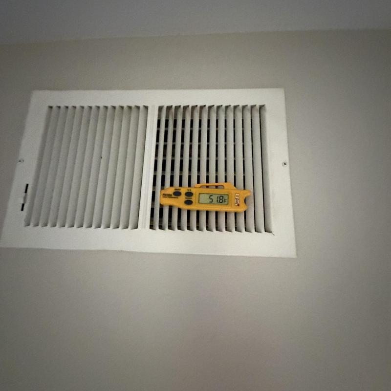 Magic Pack vent with temperature gauge showing 51.8°F Magic Pack vent with temperature gauge showing 51.8°F