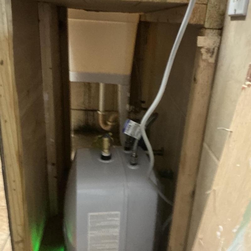 4-gallon Eemax mini water heater installation