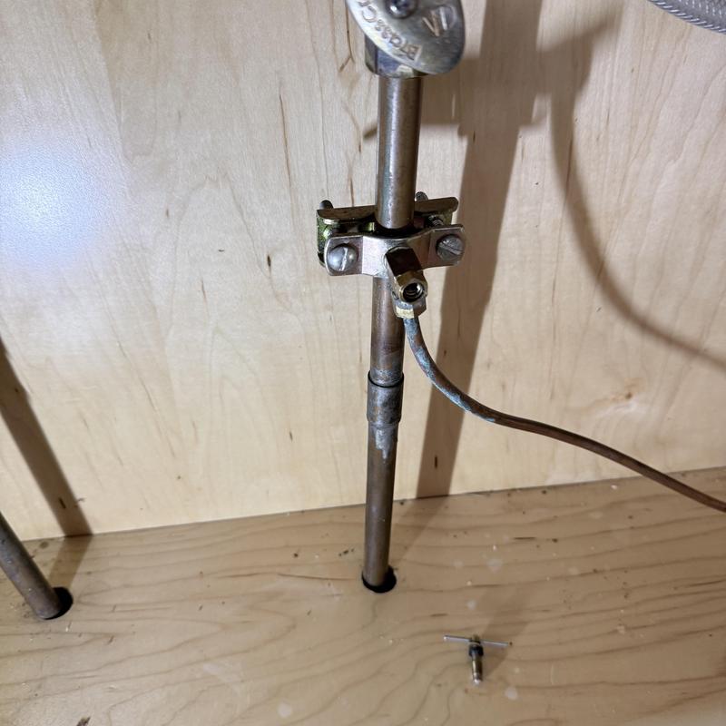 Refrigerator water line emergency shut-off valve