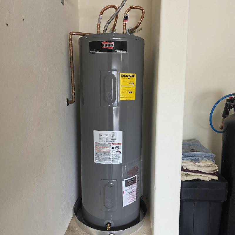 50 gallon electric water heater with copper piping