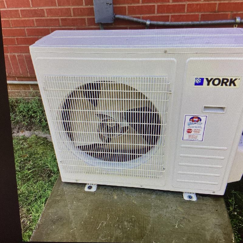 Split system outdoor unit cleaning and sanitizing Split system outdoor unit cleaning and sanitizing