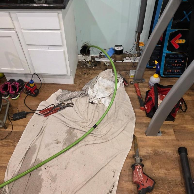 Sewer line hydro jet cleaning with tools and mat Sewer line hydro jet cleaning with tools and mat