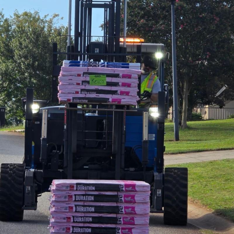 Owens Corning Duration shingles on forklift delivery Owens Corning Duration shingles on forklift delivery