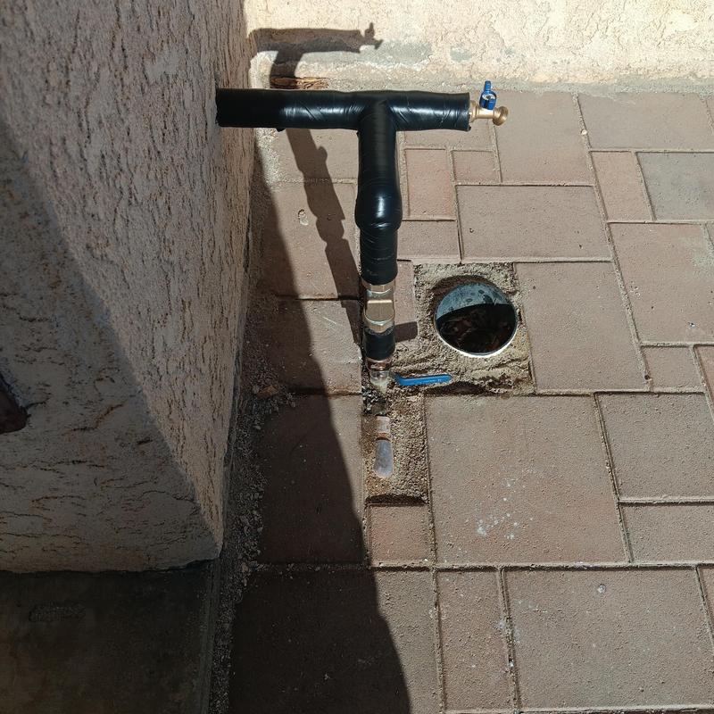 Outdoor irrigation water supply pipe with valve and insulation Outdoor irrigation water supply pipe with valve and insulation