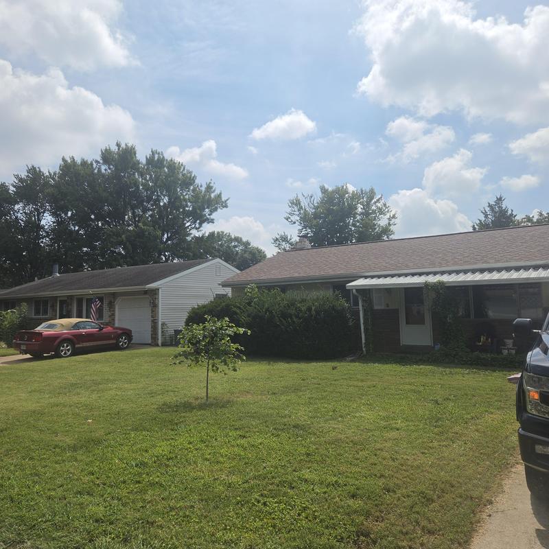 Asphalt shingle roof inspection and quality check