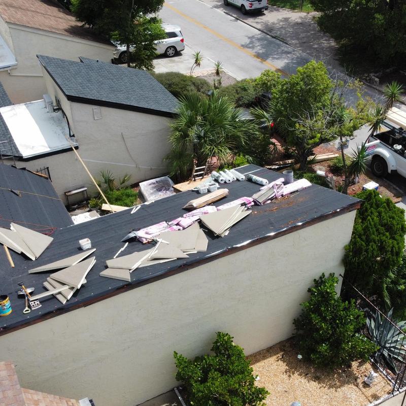 Flat roof underlayment with installation materials HUDSON FL Flat roof underlayment with installation materials HUDSON FL