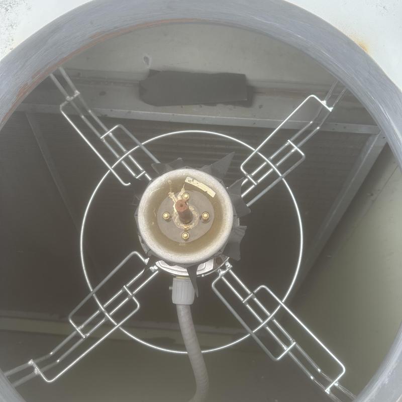 Condenser fan motor with damaged fan blade in RTU Condenser fan motor with damaged fan blade in RTU