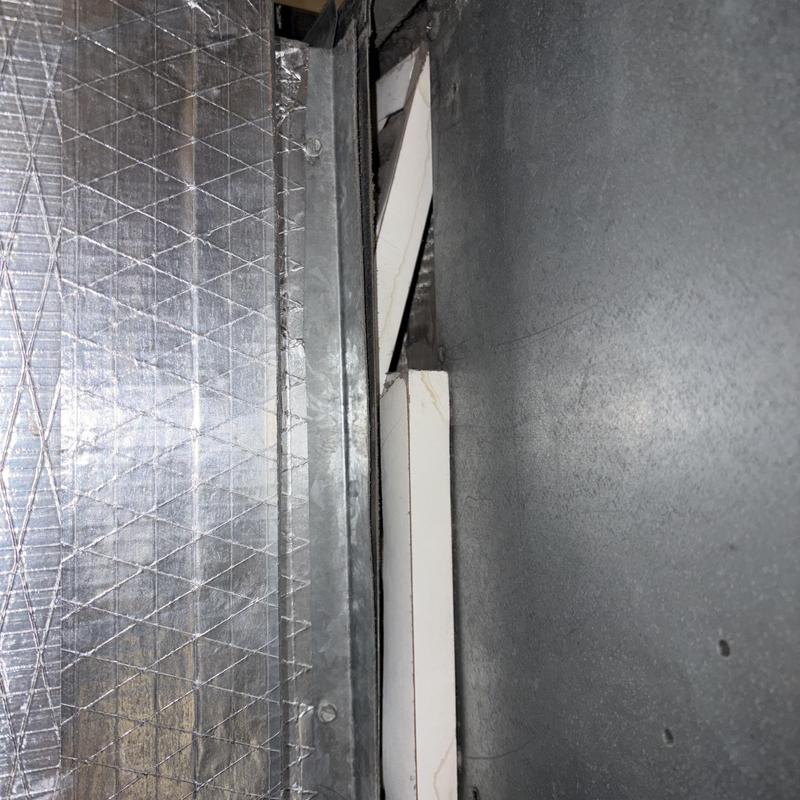 Heat pump internal metal panel and insulation details Heat pump internal metal panel and insulation details