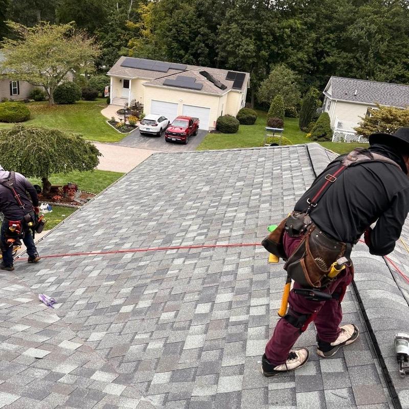 CertainTeed Landmark Pro shingles installation on roof