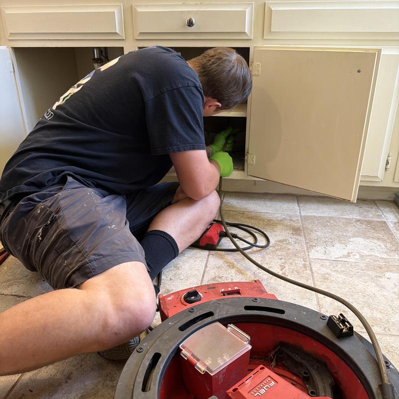 Vanity drain roto rooter with P-trap removal and cleaning Vanity drain roto rooter with P-trap removal and cleaning