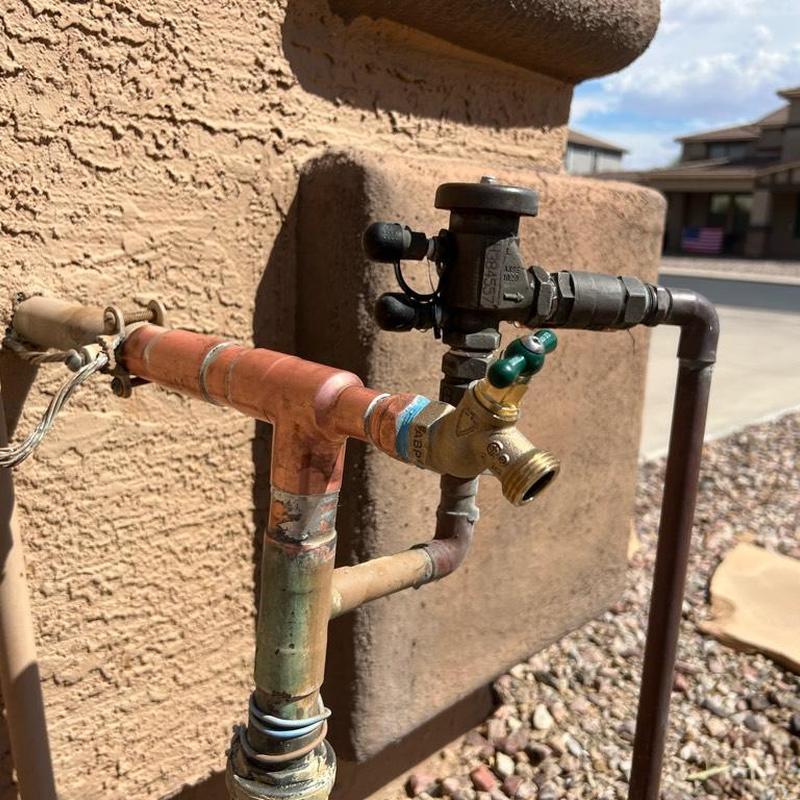 Outdoor hose bib with shutoff valve and copper piping
