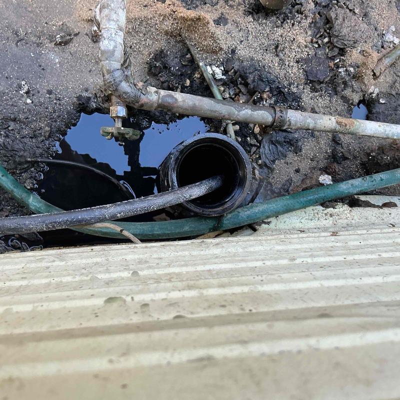 Main sewer line hydro jetting through cleanout pipe Main sewer line hydro jetting through cleanout pipe