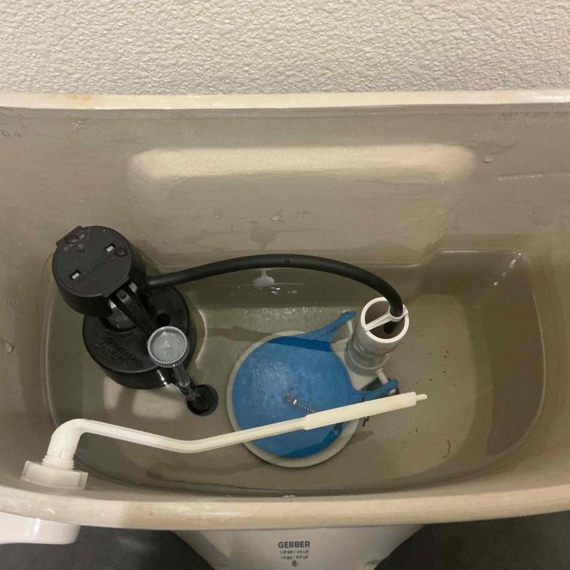 Fluidmaster Performax toilet fill valve installed inside tank Fluidmaster Performax toilet fill valve installed inside tank