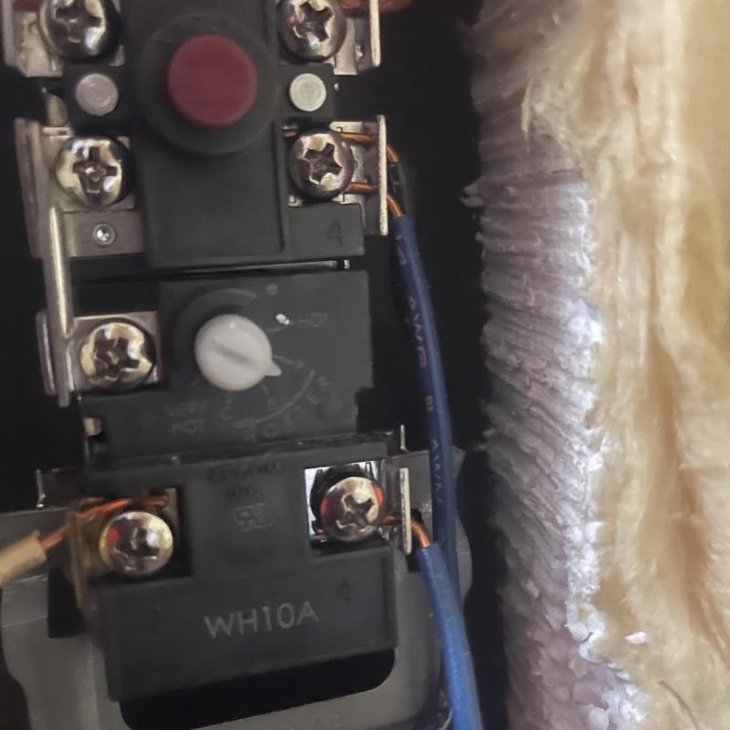 Water heater thermostat wiring and temperature control adjustments Water heater thermostat wiring and temperature control adjustments
