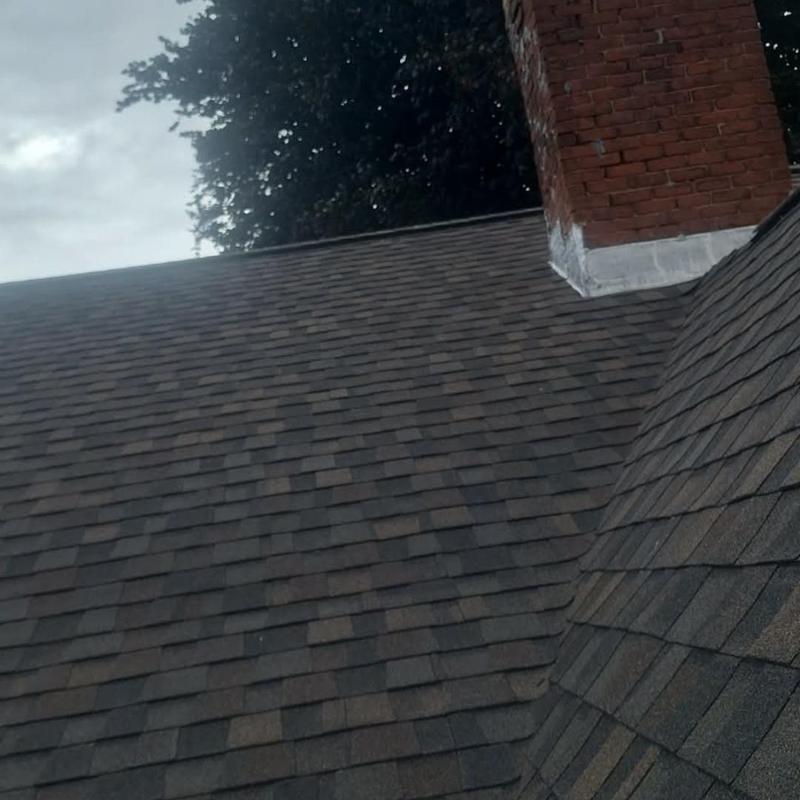 CertainTeed Landmark Pro 50-year shingle roof with chimney