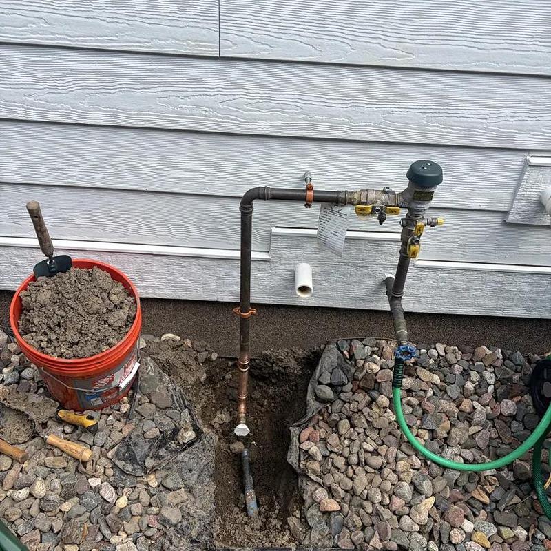 Irrigation piping with threaded rod and split ring supports