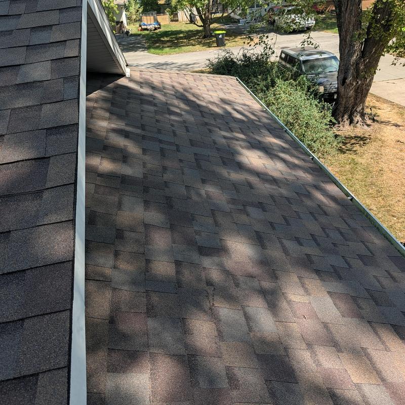 Owens Corning Duration lifetime shingle roof with gutter
