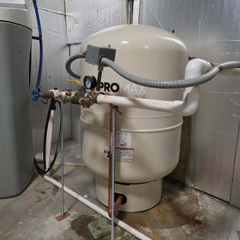 AO Smith 52-gal steel bladder tank installation AO Smith 52-gal steel bladder tank installation