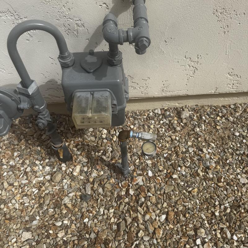 Underground gas line and pressure test gauge Underground gas line and pressure test gauge