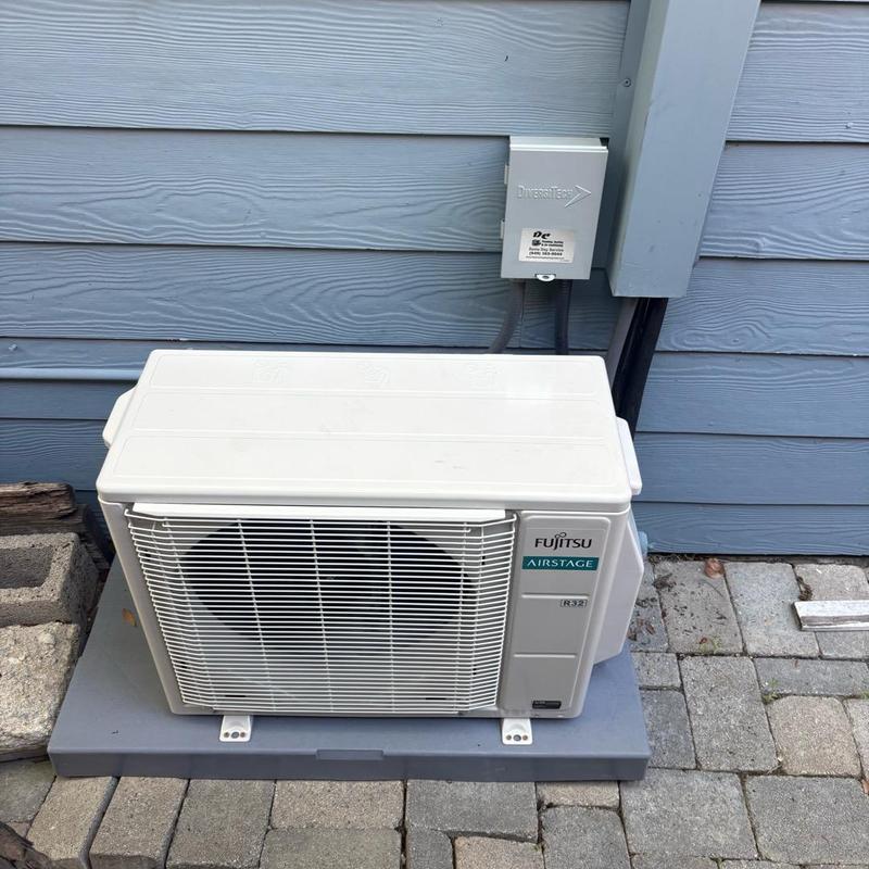 Fujitsu mini split outdoor condenser unit installation Fujitsu mini split outdoor condenser unit installation