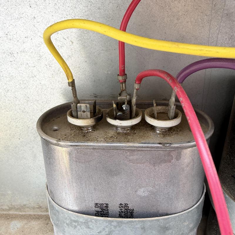 HVAC compressor capacitor with connected wiring HVAC compressor capacitor with connected wiring