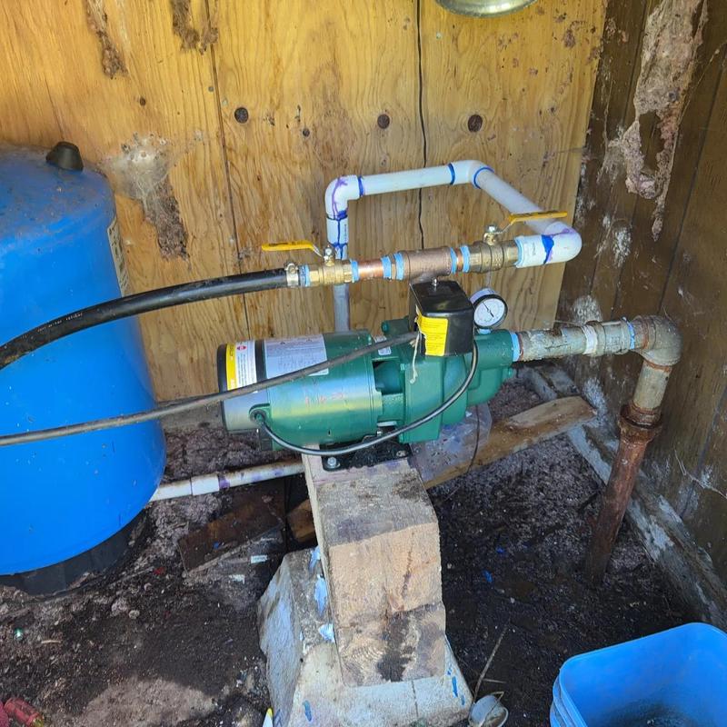 Zoeller suction well pump with new piping and gauge Zoeller suction well pump with new piping and gauge