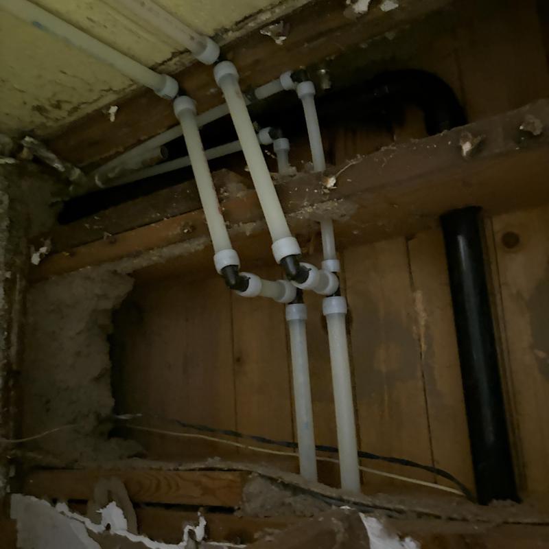 ABS drainage and PEX water supply piping installation ABS drainage and PEX water supply piping installation