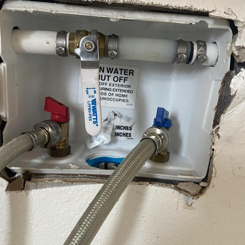 Laundry room water supply valves with hoses and shutoff