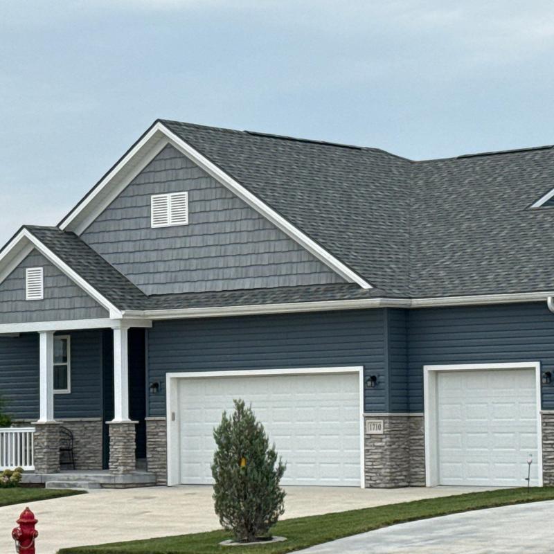 Tamko Titan XT shingles on residential roof in Lincoln Tamko Titan XT shingles on residential roof in Lincoln